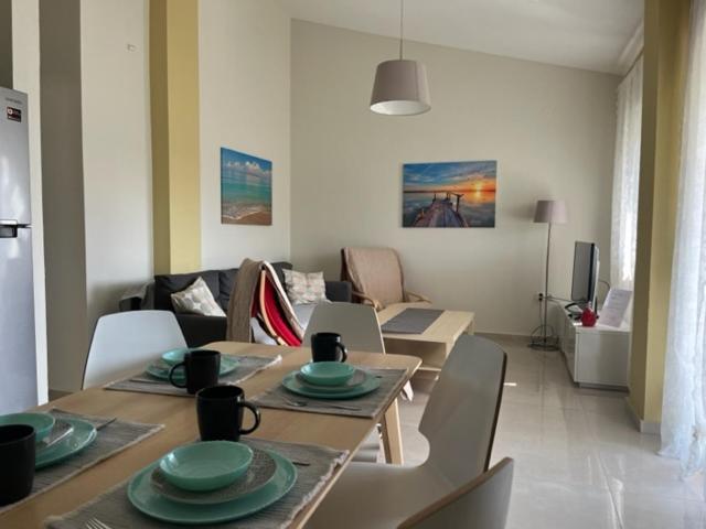 Polychrono Apartments Ngoại thất bức ảnh