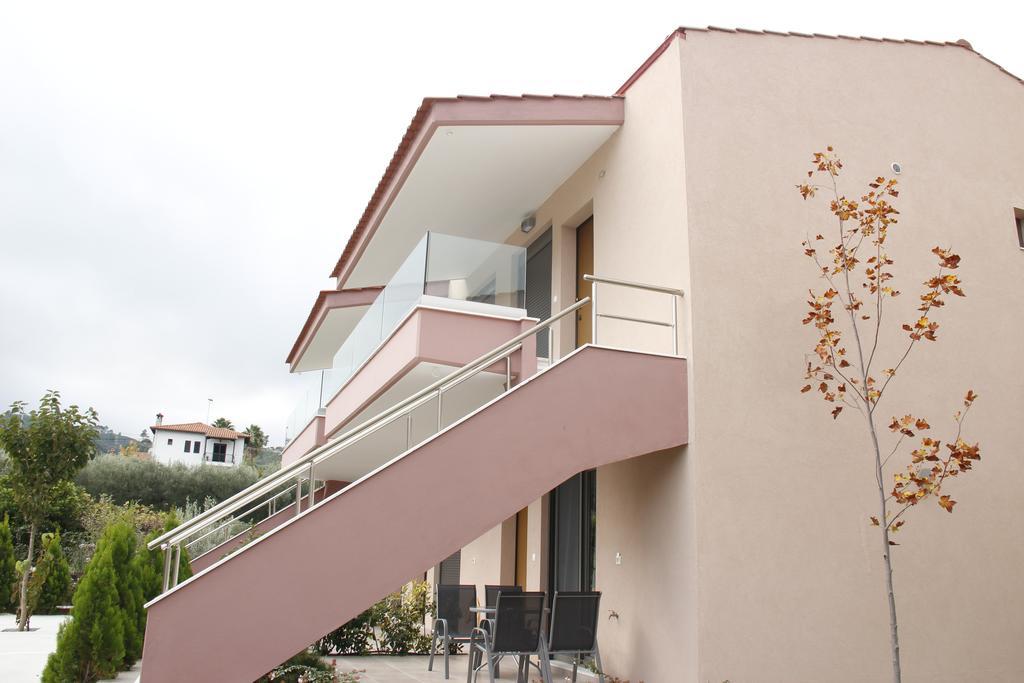 Polychrono Apartments Ngoại thất bức ảnh