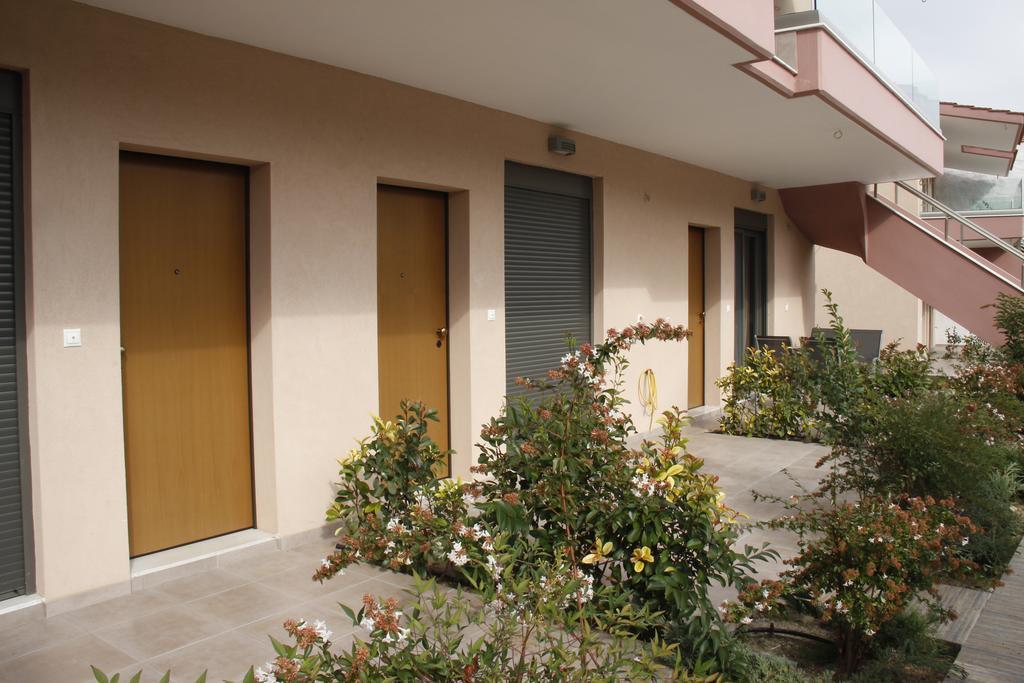 Polychrono Apartments Ngoại thất bức ảnh