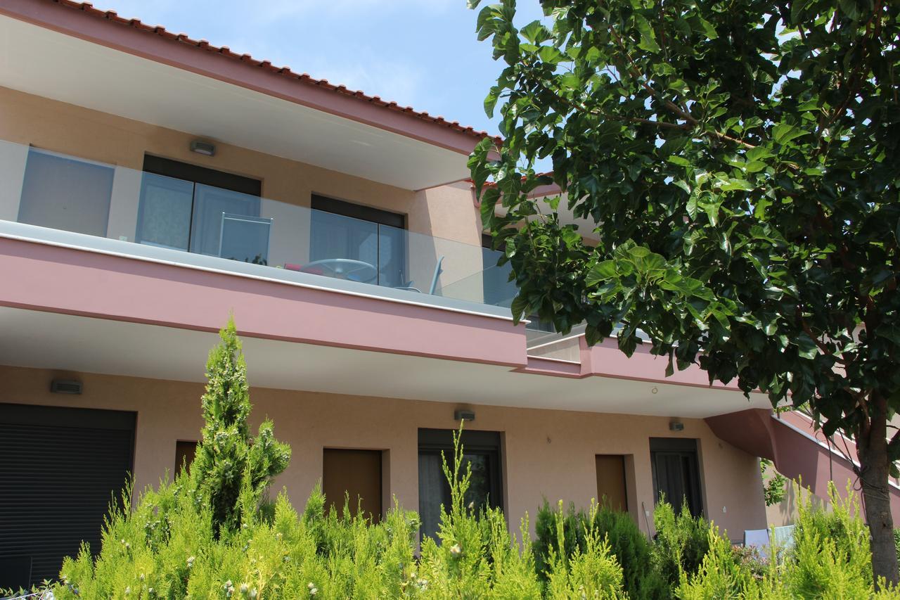 Polychrono Apartments Ngoại thất bức ảnh